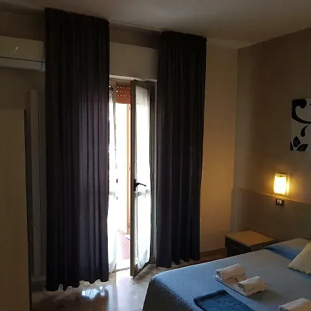 לינה וארוחת בוקר Monte Montesilvano Marina