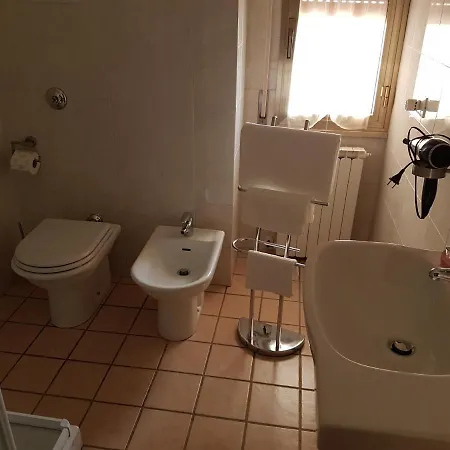 Monte Nocleg ze śniadaniem 4*