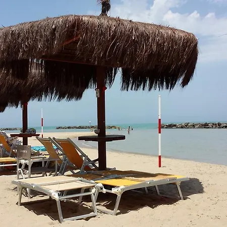 Monte Nocleg ze śniadaniem 4*